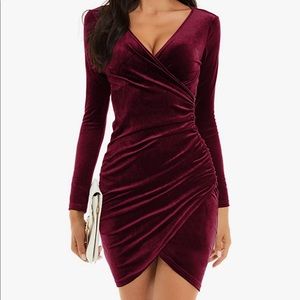 Long Sleeve Velvet Cocktail Dress